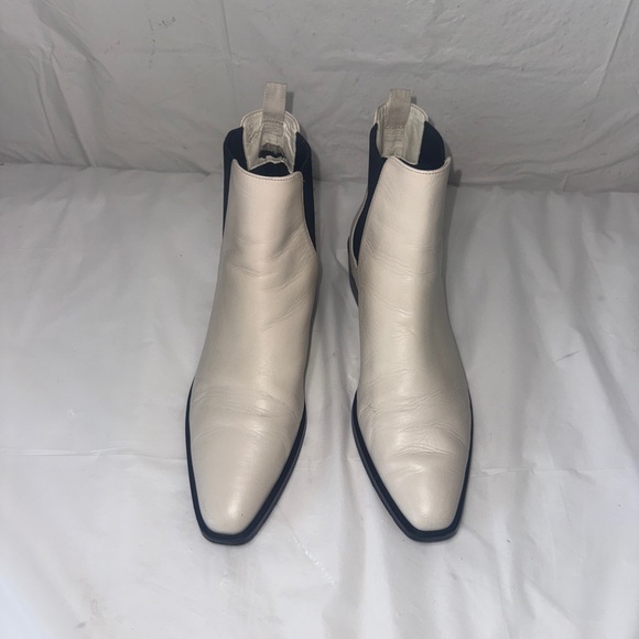 MICHAEL Michael Kors Lottie Bootie‎ size 9 - Picture 13 of 16